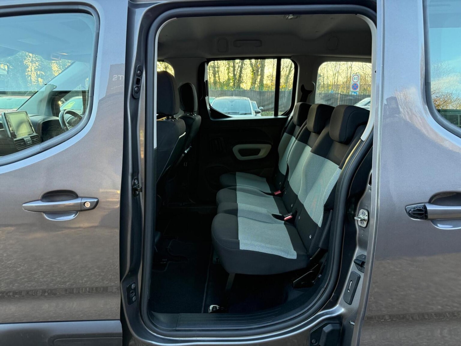 Used Citroen Berlingo 2021 for sale - 76706141: Photo 34