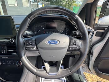 Used Ford Fiesta 2018 for sale - 79611273: Photo