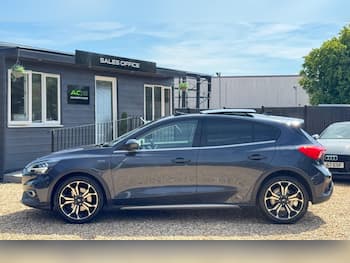 Used Ford Focus 2020 for sale - 79488838: Photo