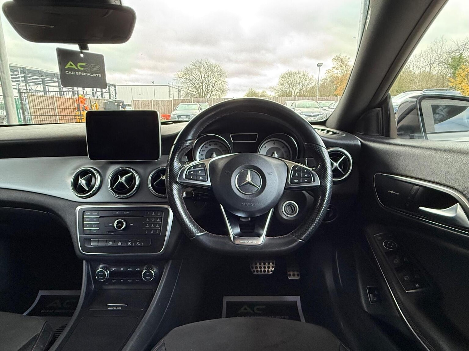 Used Mercedes-Benz CLA 2015 for sale - 76911092: Photo 36