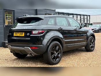 Used Land Rover Range Rover Evoque 2017 for sale - 76748239: Photo