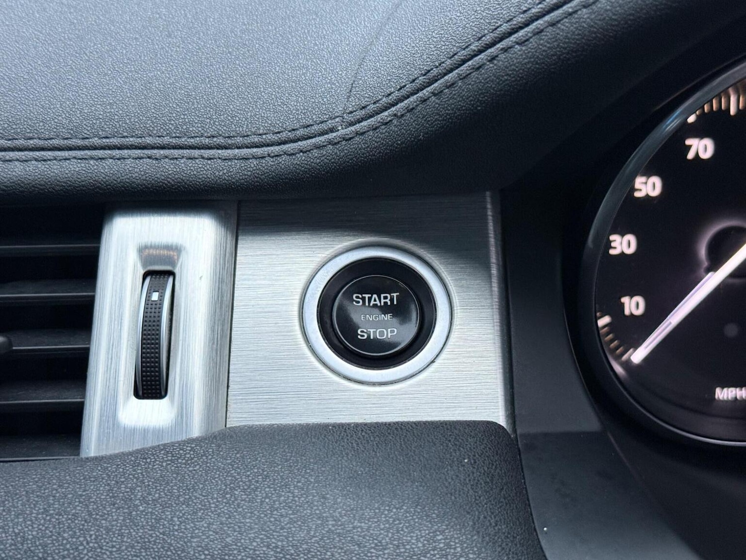 Used Land Rover Range Rover Evoque 2017 for sale - 76748239: Photo 51