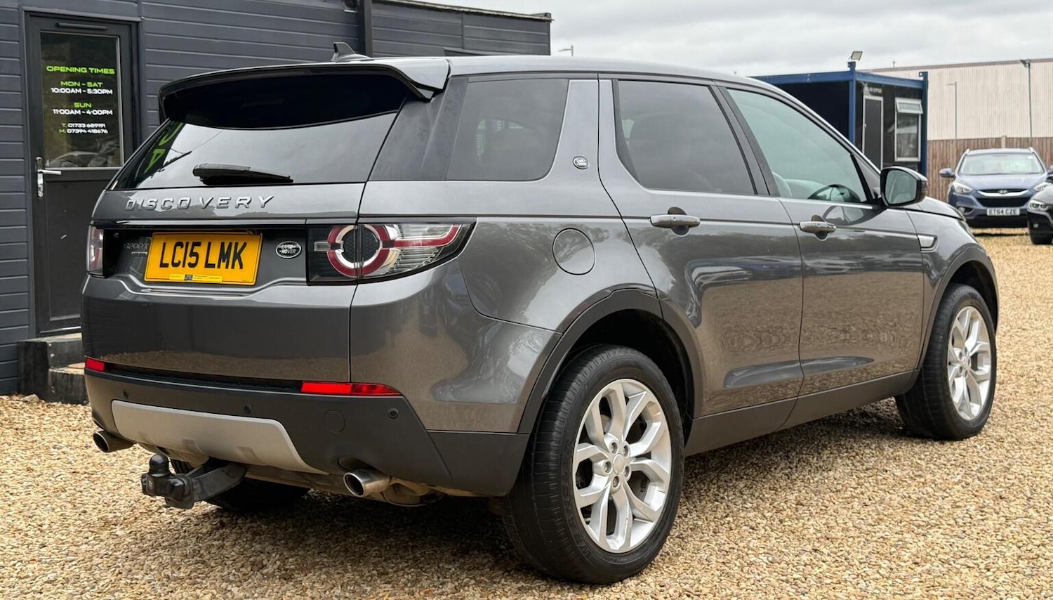 Used Land Rover Discovery Sport 2015 for sale - 76293250: Photo 4