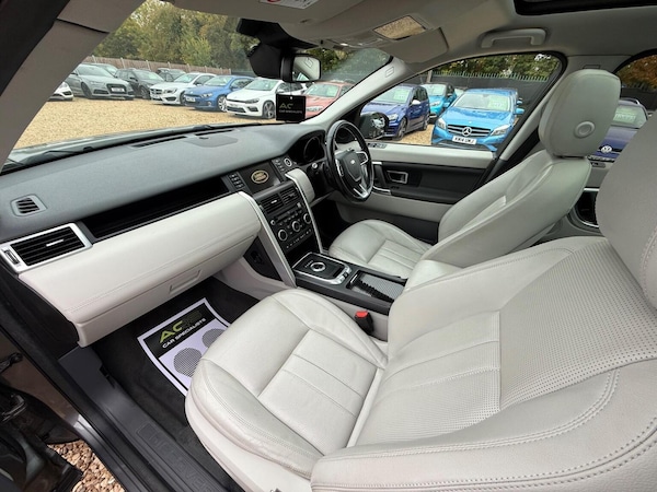 Used Land Rover Discovery Sport 2015 for sale - 76293250: Photo 41