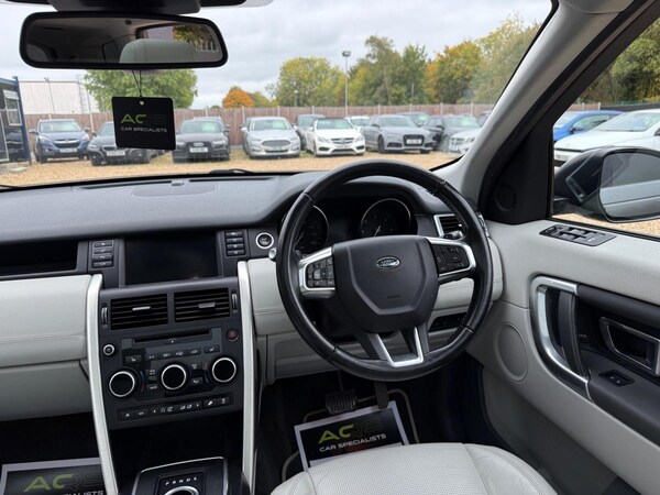 Used Land Rover Discovery Sport 2015 for sale - 76293250: Photo 44