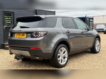 Used Land Rover Discovery Sport 2015 for sale - 76293250: Photo 4