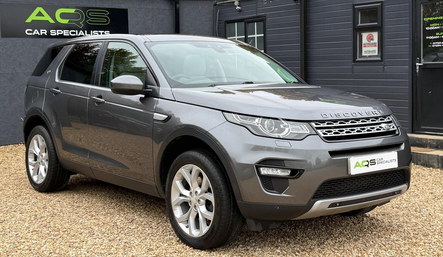 Used Land Rover Discovery Sport 2015 for sale - 76293250: Photo 5