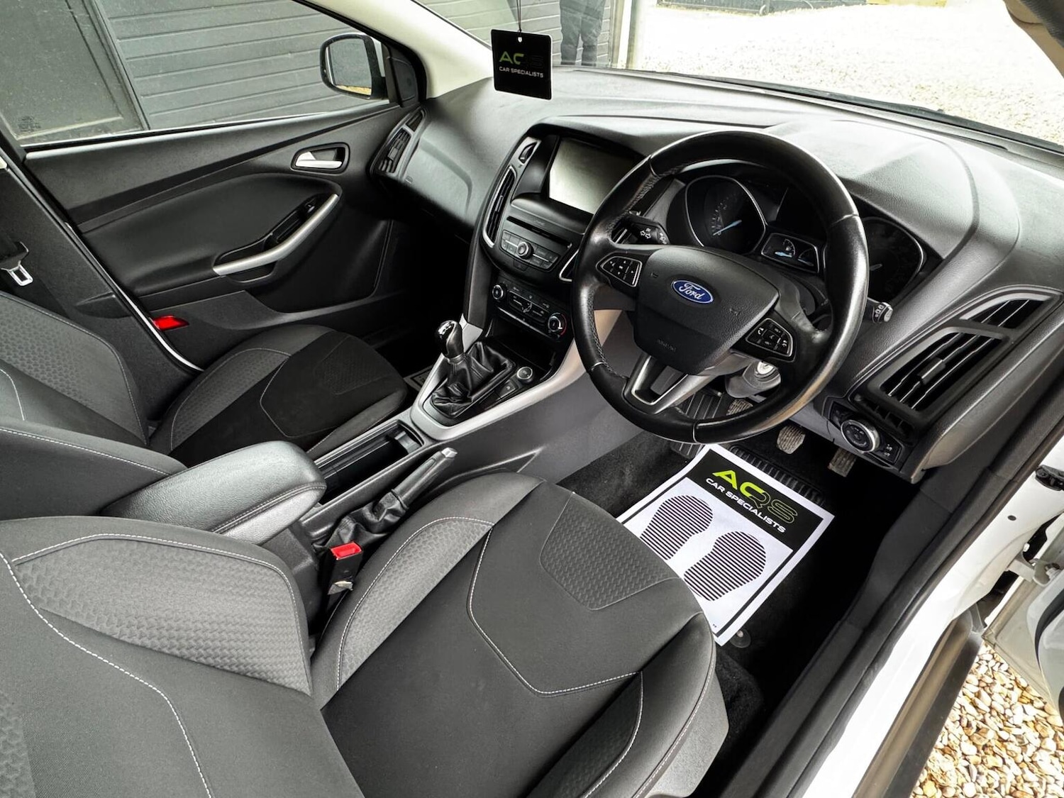 Used Ford Focus 2015 for sale - 77431378: Photo 16