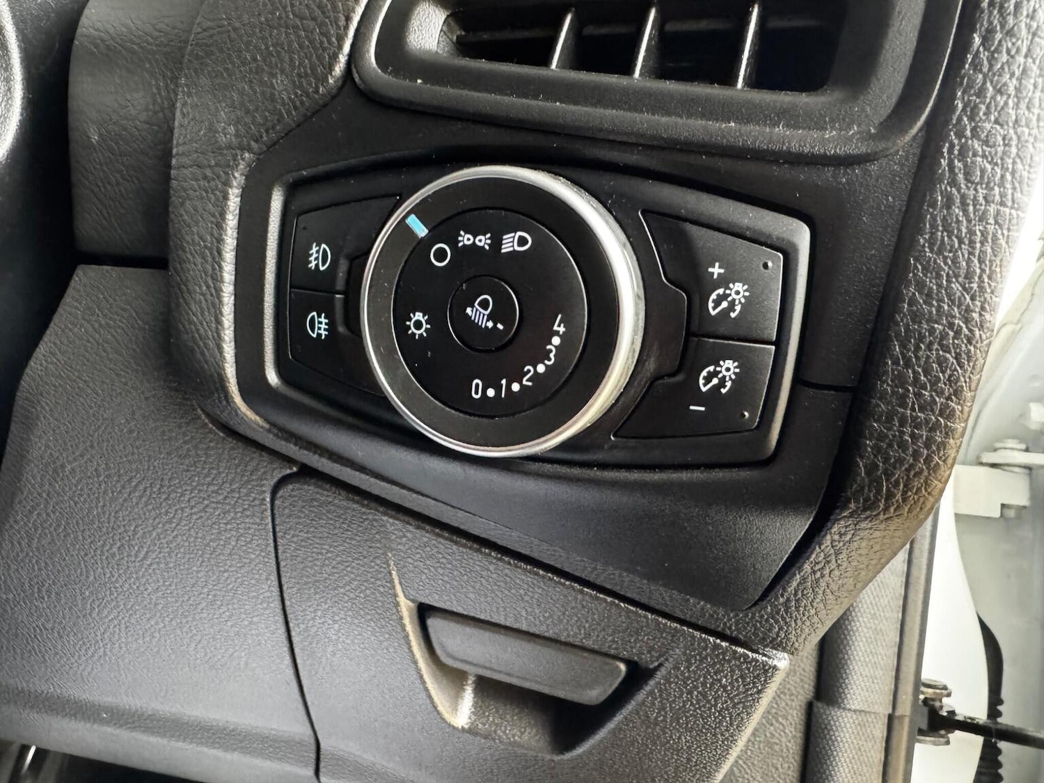 Used Ford Focus 2015 for sale - 77431378: Photo 31