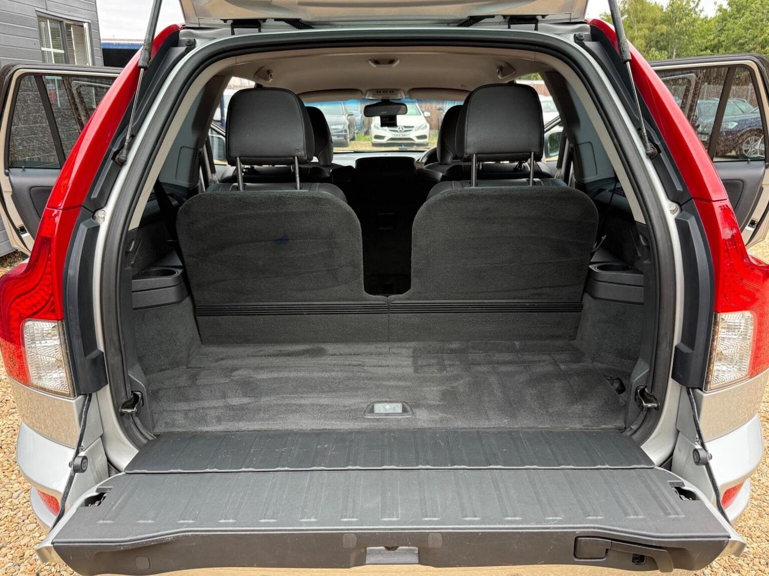 Vehicle 29