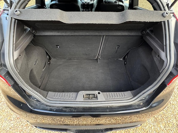 Used Ford Fiesta 2014 for sale - 75338044: Photo 28