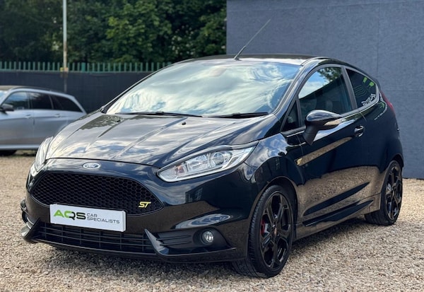 Used Ford Fiesta 2014 for sale - 75338044: Photo 9