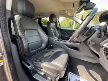 Used Jaguar F-Pace 2017 for sale - 79548070: Photo
