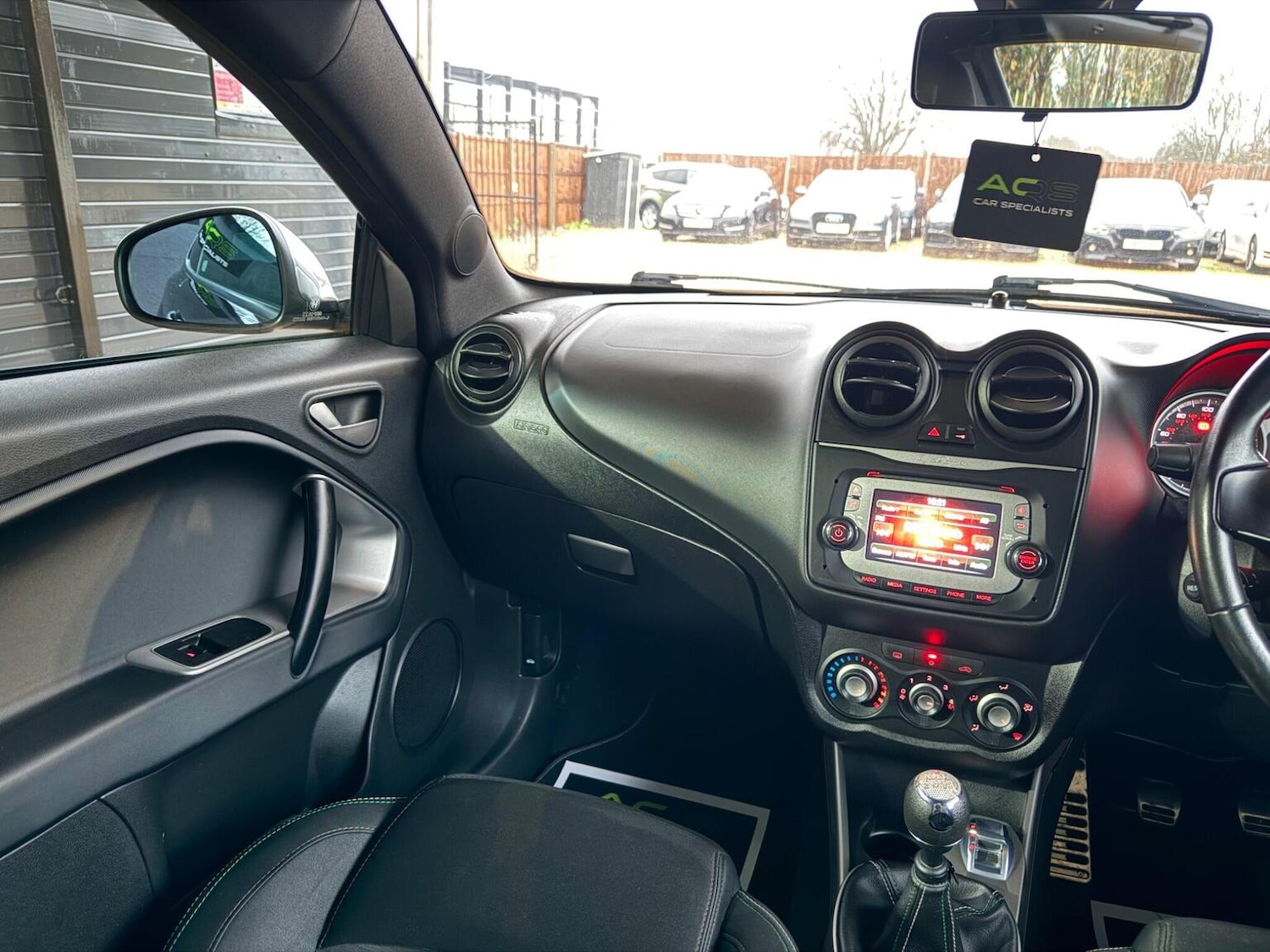 Used Alfa Romeo MiTo 2014 for sale - 76830380: Photo 32