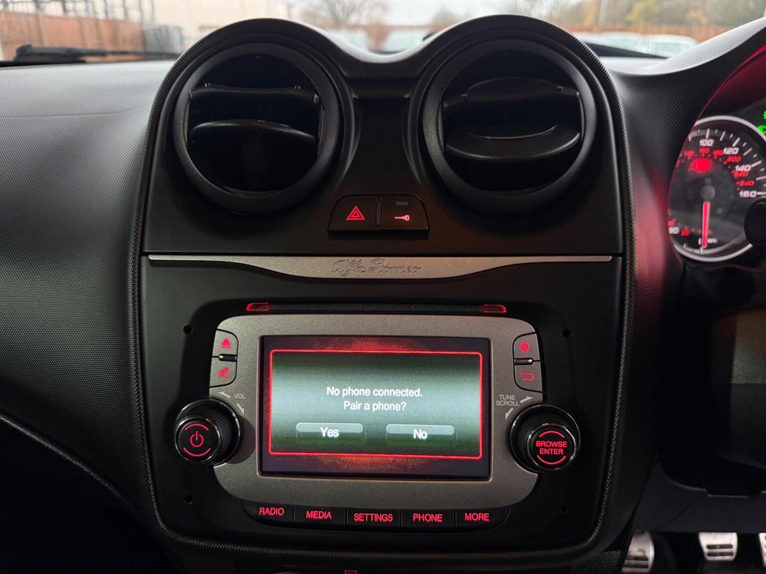 Used Alfa Romeo MiTo 2014 for sale - 76830380: Photo 36