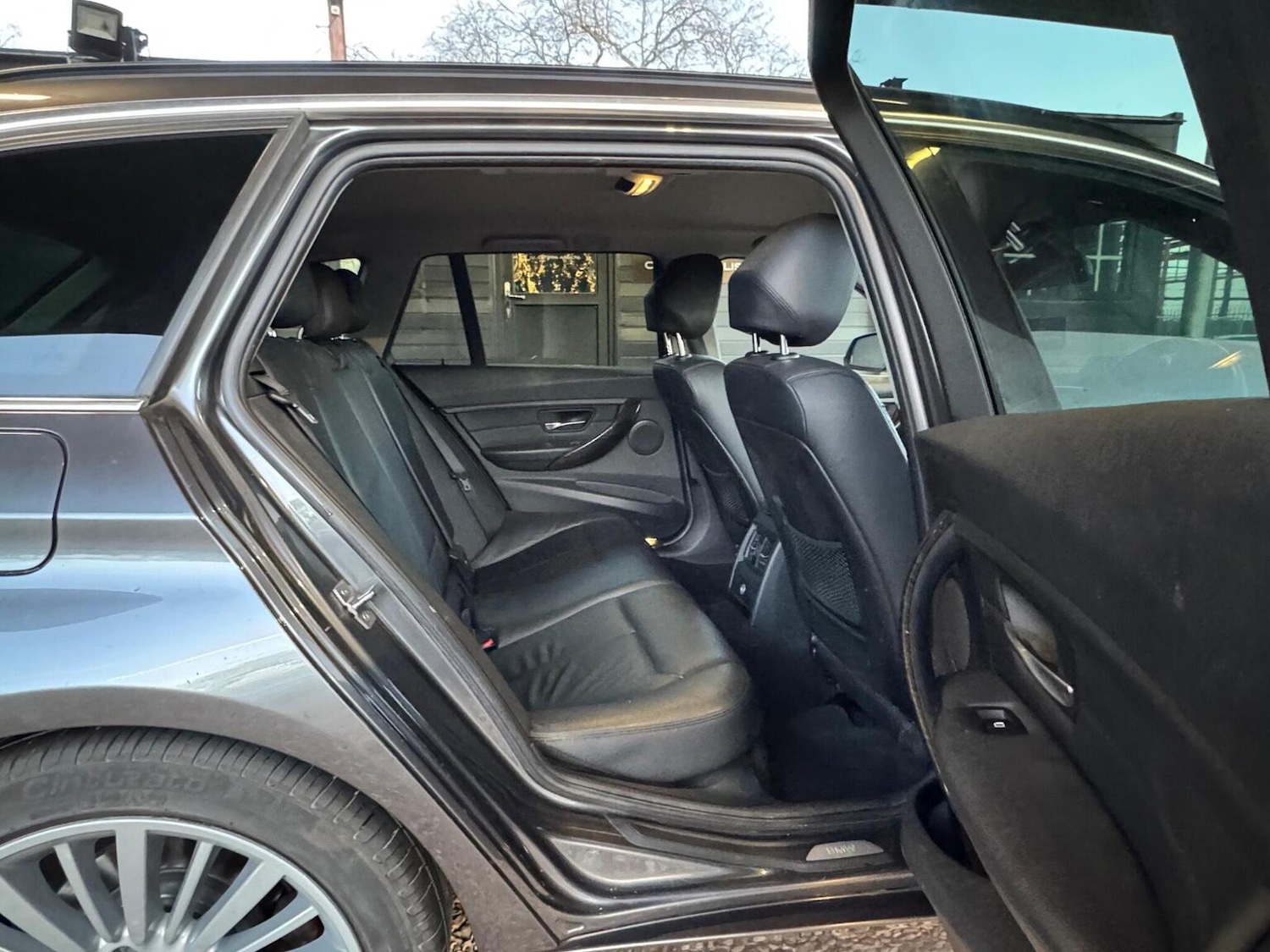 Used BMW 3 Series 2012 for sale - 77357314: Photo 22