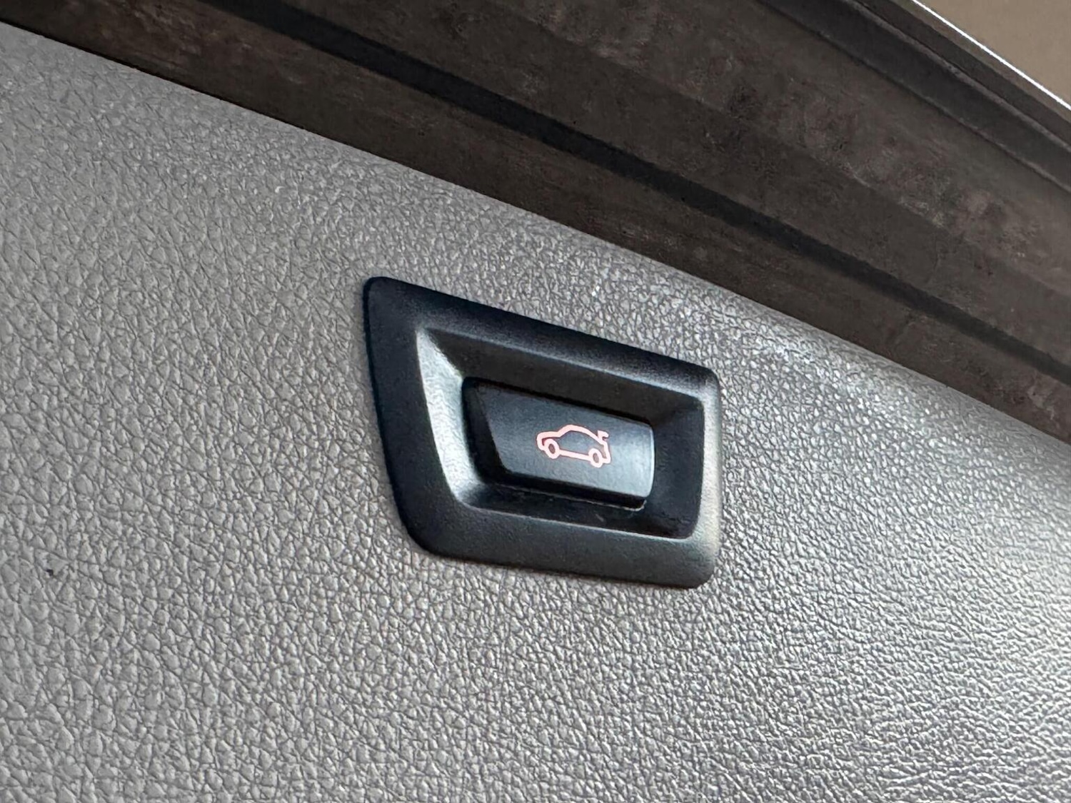 Used BMW 3 Series 2012 for sale - 77357314: Photo 26