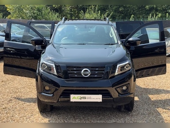Used Nissan Navara 2021 for sale - 79251787: Photo