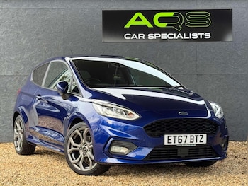 Used Ford Fiesta 2018 for sale - 77609919: Photo