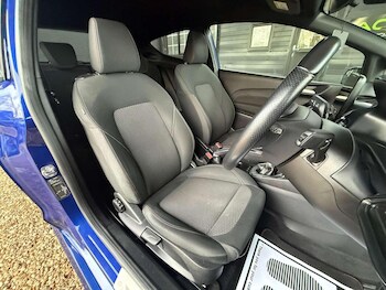 Used Ford Fiesta 2018 for sale - 77609919: Photo