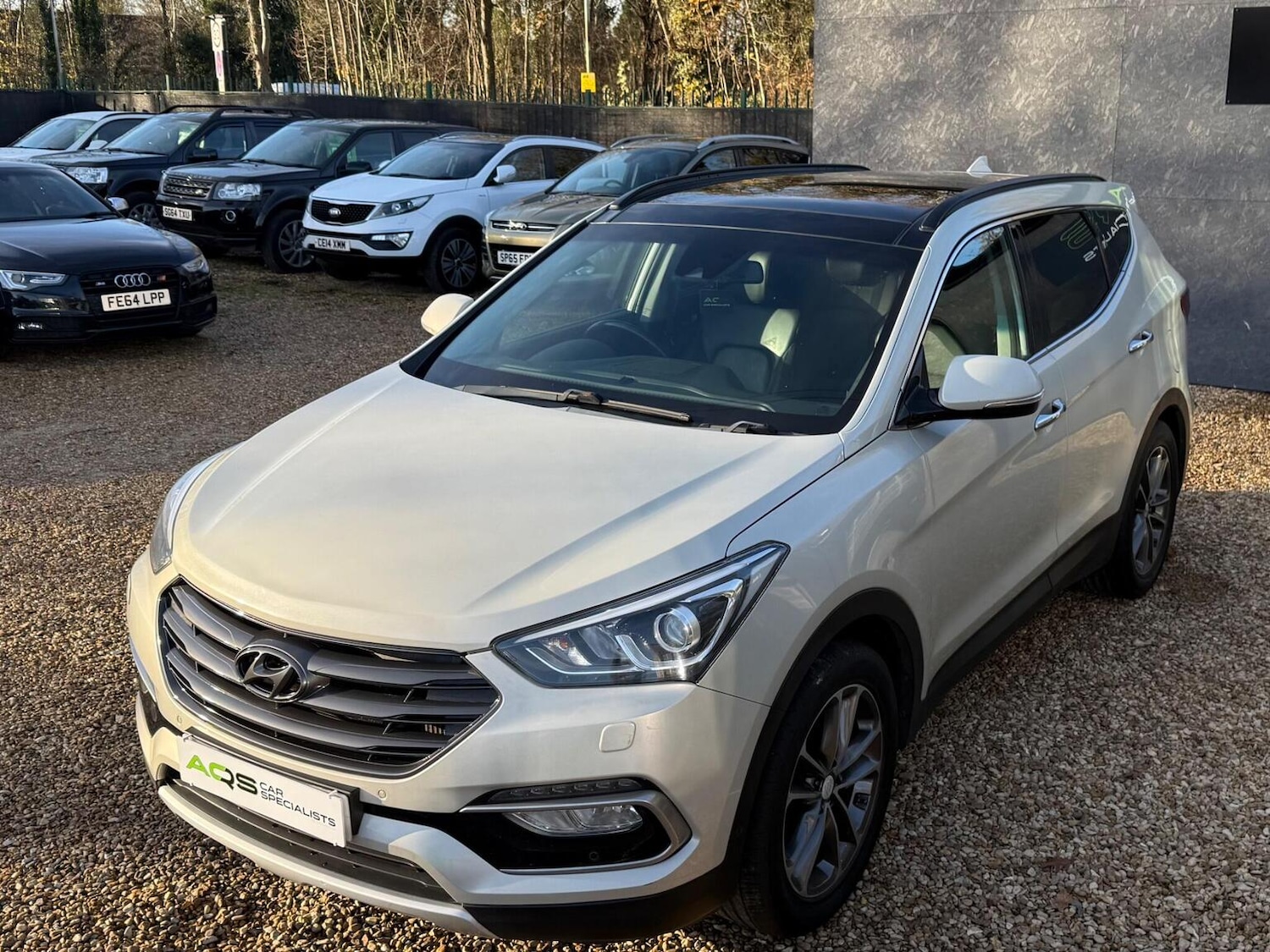 Used Hyundai Santa Fe 2016 for sale - 76662726: Photo 18