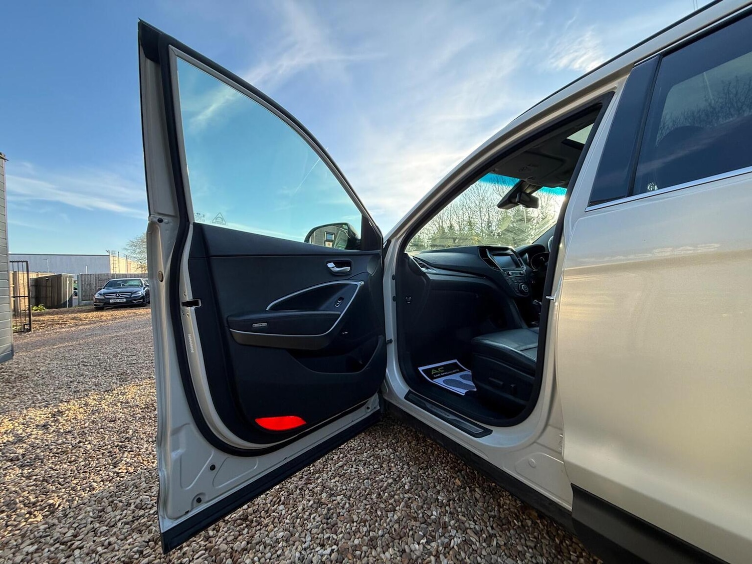 Used Hyundai Santa Fe 2016 for sale - 76662726: Photo 35