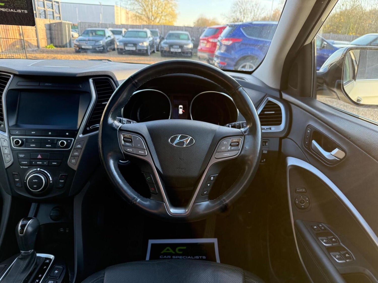 Used Hyundai Santa Fe 2016 for sale - 76662726: Photo 42