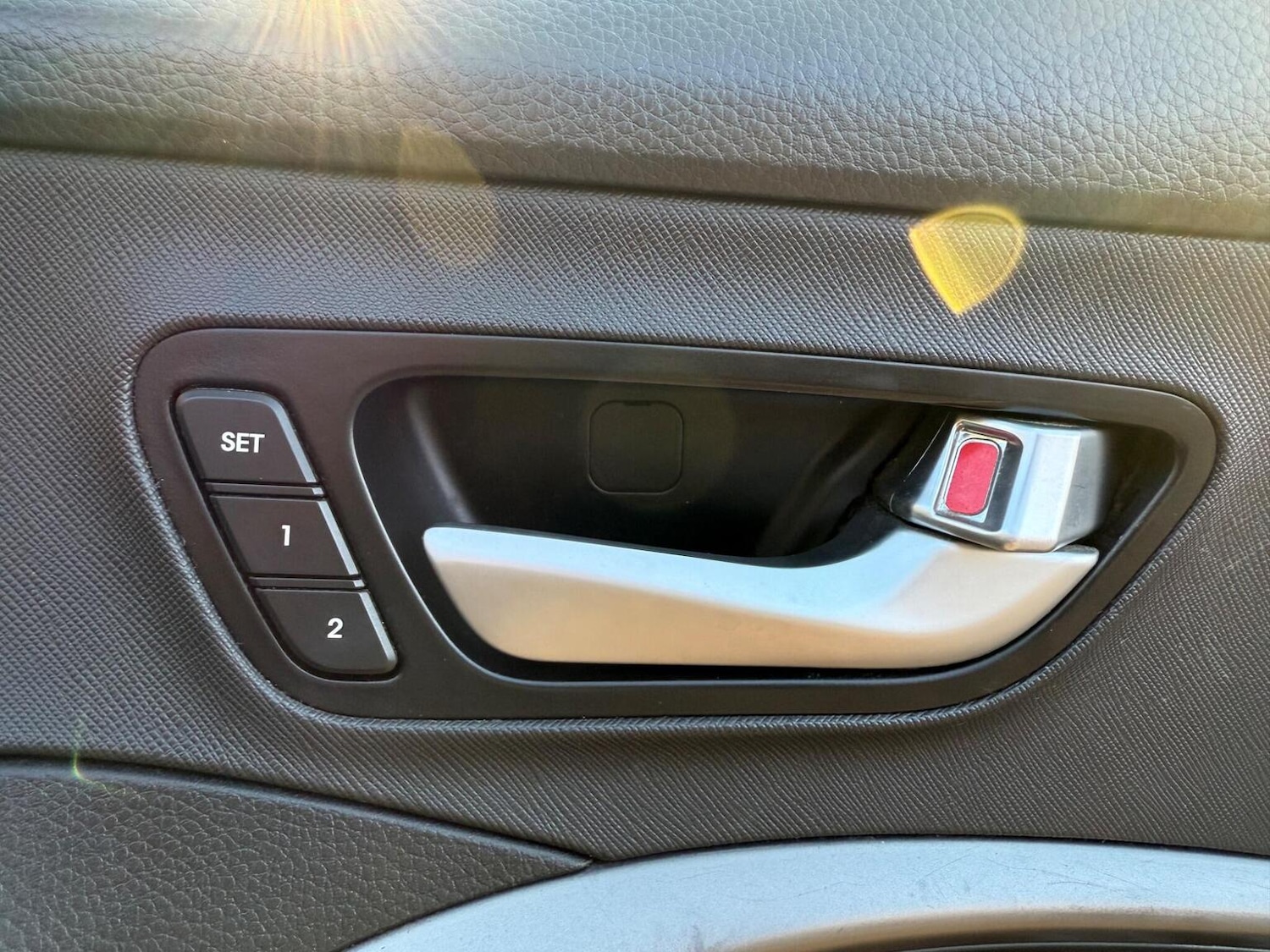 Used Hyundai Santa Fe 2016 for sale - 76662726: Photo 57