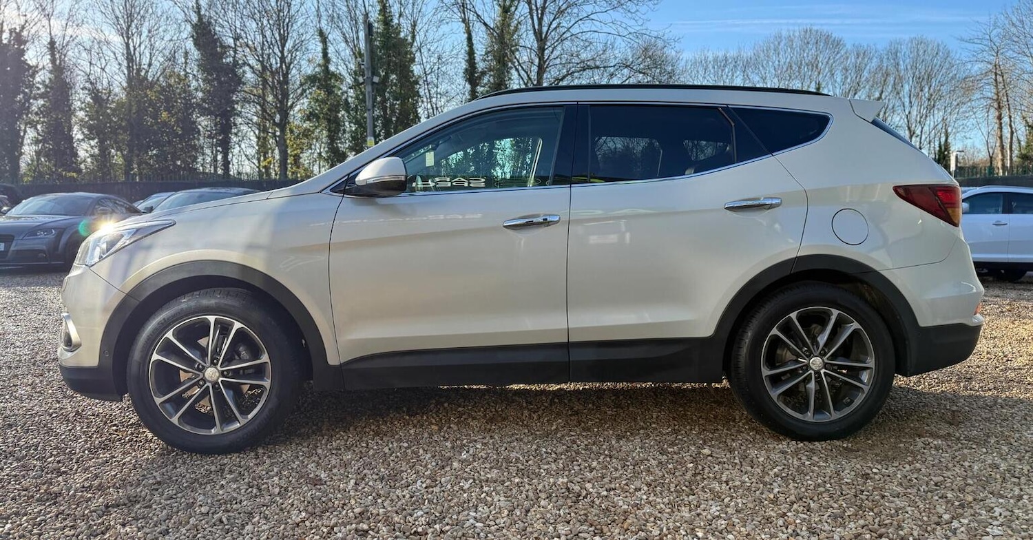 Used Hyundai Santa Fe 2016 for sale - 76662726: Photo 8