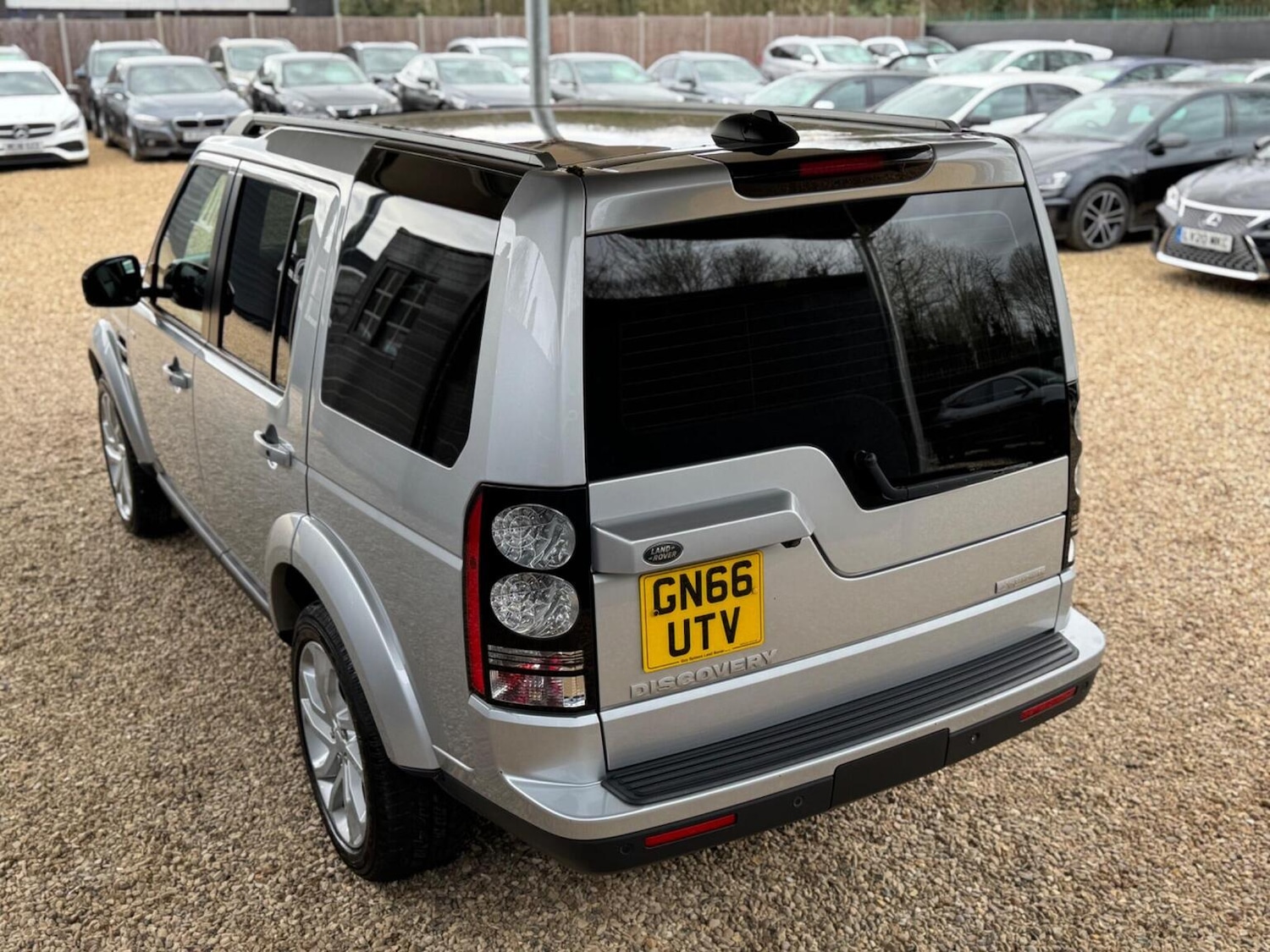 Used Land Rover Discovery 4 2016 for sale - 77707151: Photo 13