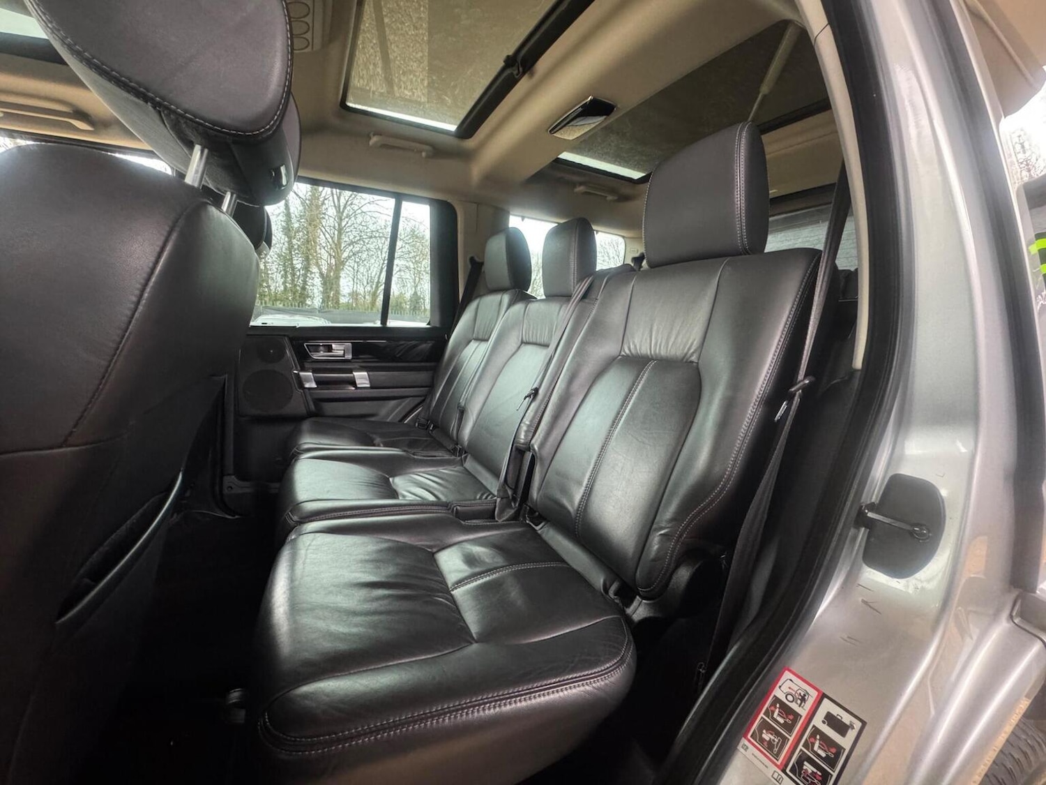 Used Land Rover Discovery 4 2016 for sale - 77707151: Photo 34