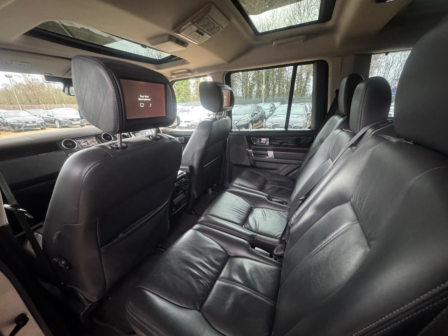 Used Land Rover Discovery 4 2016 for sale - 77707151: Photo 35