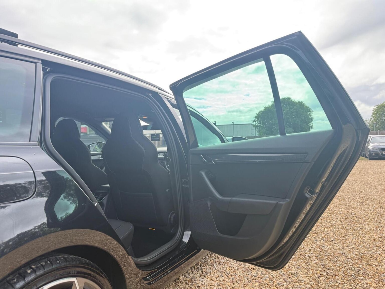 Used Skoda Octavia 2017 for sale - 77464780: Photo 28