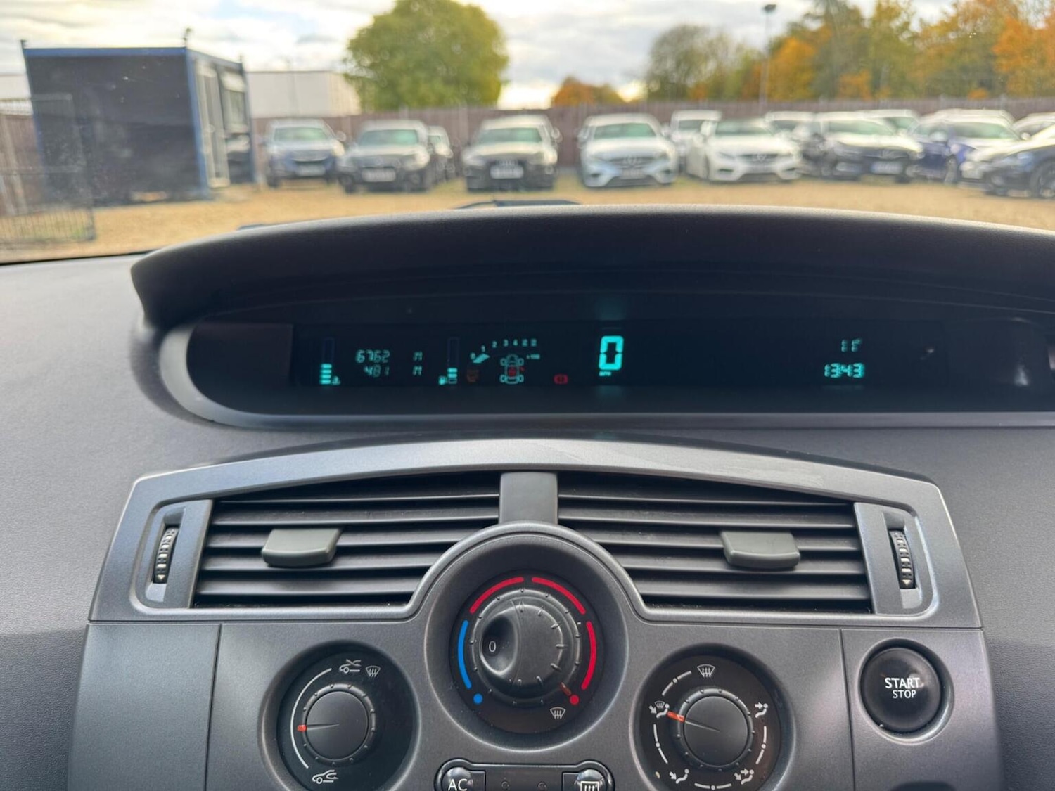 Used Renault Megane 2008 for sale - 77709029: Photo 38