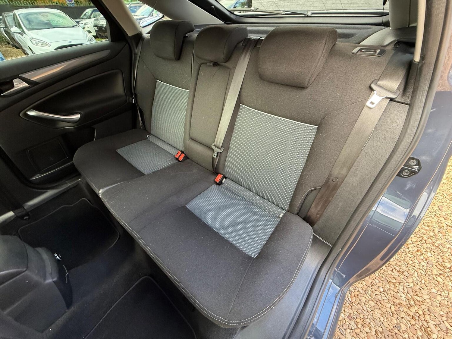Used Ford Mondeo 2012 for sale - 76293151: Photo 33