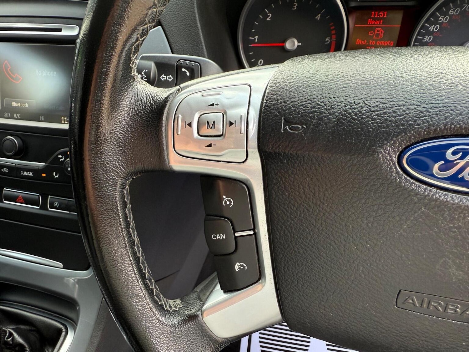 Used Ford Mondeo 2012 for sale - 76293151: Photo 45