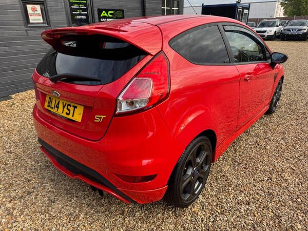 Used Ford Fiesta 2014 for sale - 74671120: Photo 12