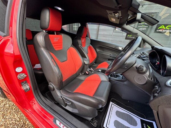 Used Ford Fiesta 2014 for sale - 74671120: Photo 22