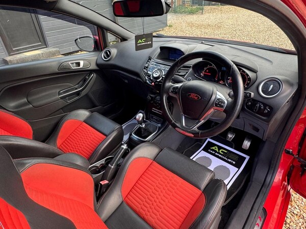 Used Ford Fiesta 2014 for sale - 74671120: Photo 23