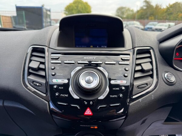 Used Ford Fiesta 2014 for sale - 74671120: Photo 40