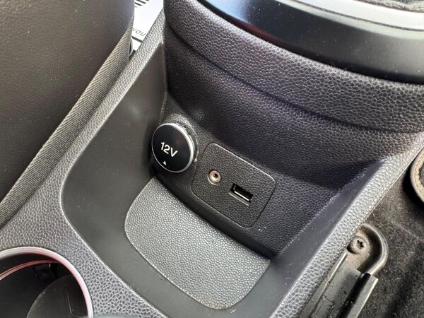 Used Ford Fiesta 2014 for sale - 74671120: Photo 42