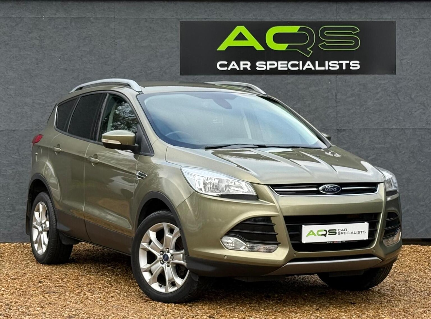 Used Ford Kuga 2015 for sale - 76687215: Photo 1