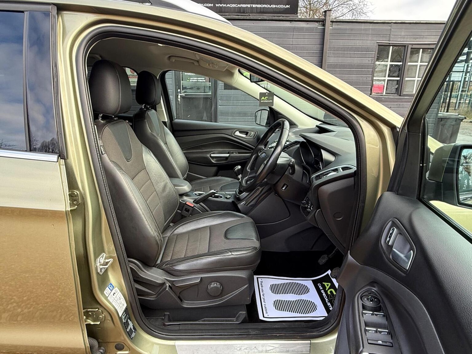 Used Ford Kuga 2015 for sale - 76687215: Photo 21