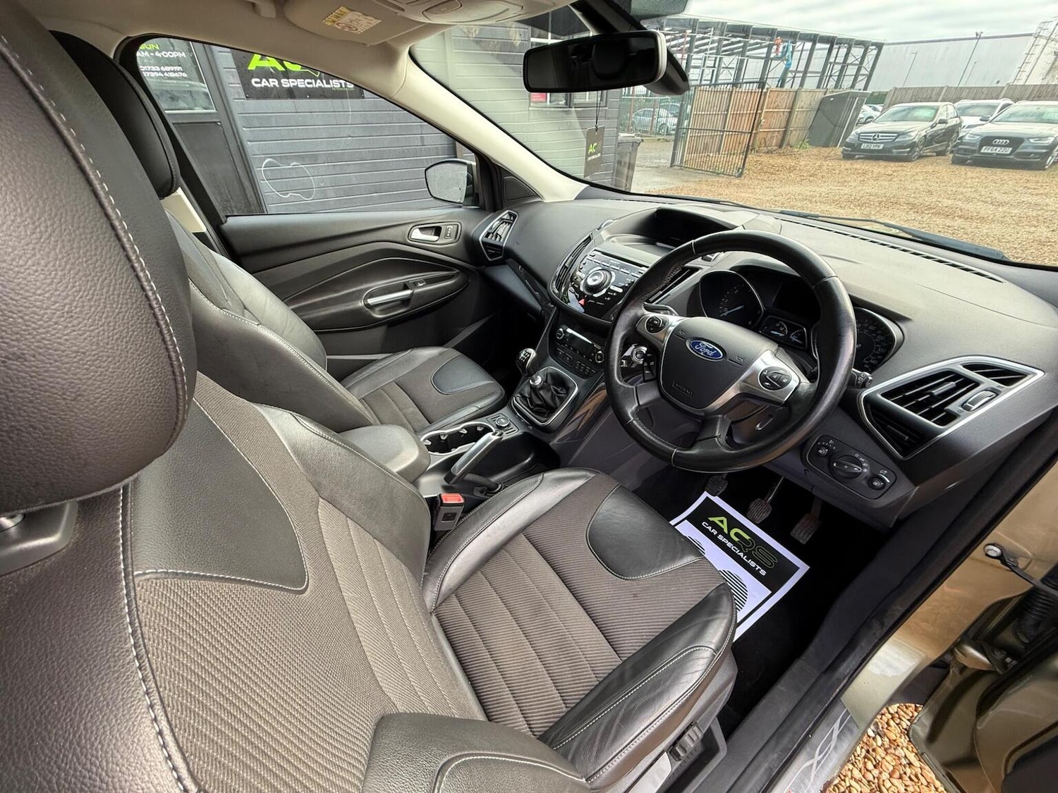 Used Ford Kuga 2015 for sale - 76687215: Photo 23