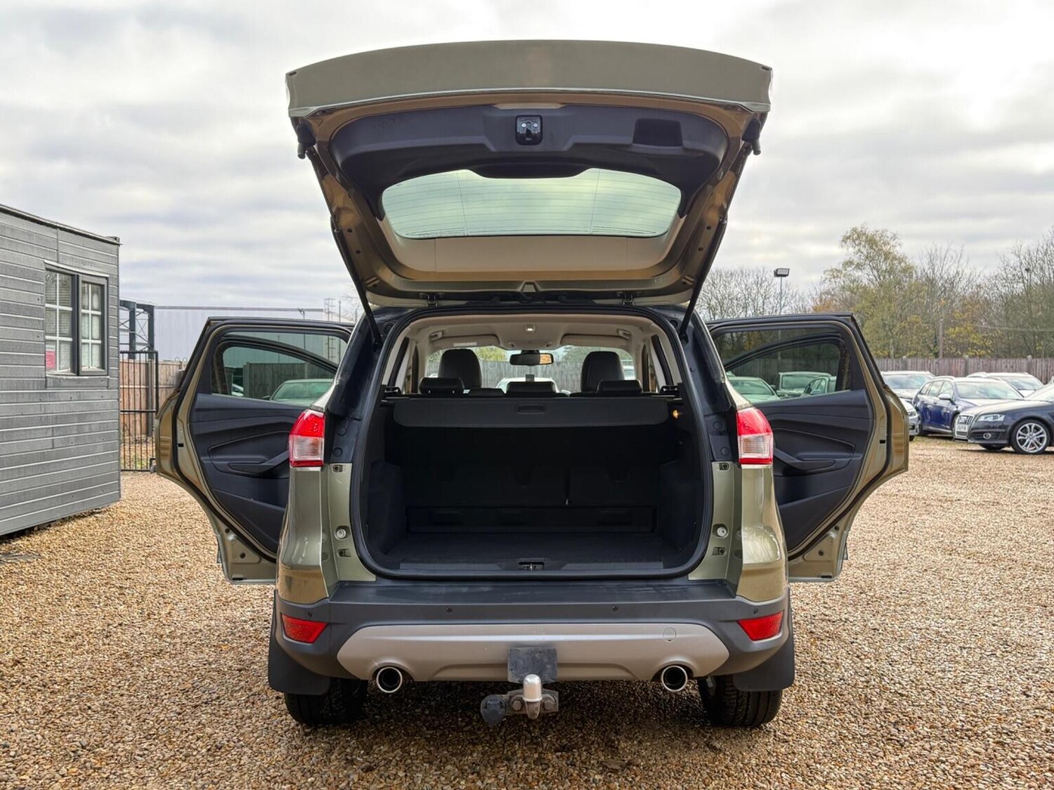 Used Ford Kuga 2015 for sale - 76687215: Photo 27