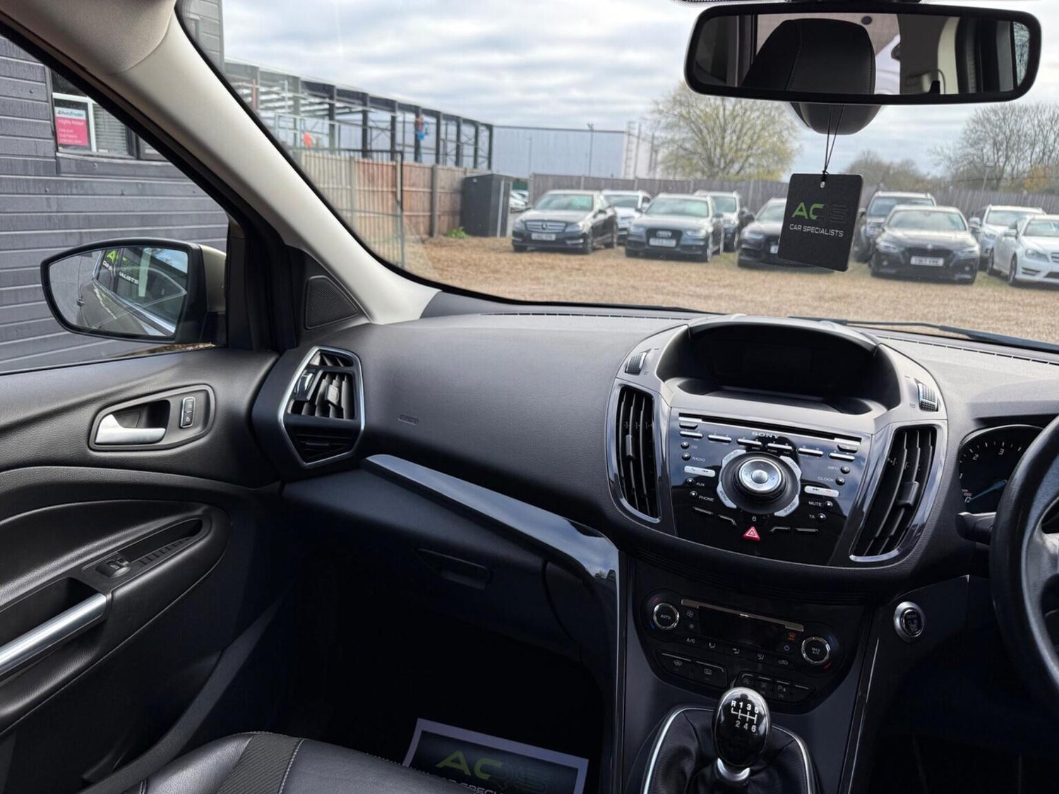 Used Ford Kuga 2015 for sale - 76687215: Photo 39