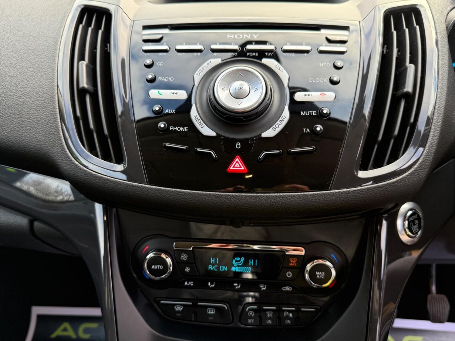 Used Ford Kuga 2015 for sale - 76687215: Photo 43