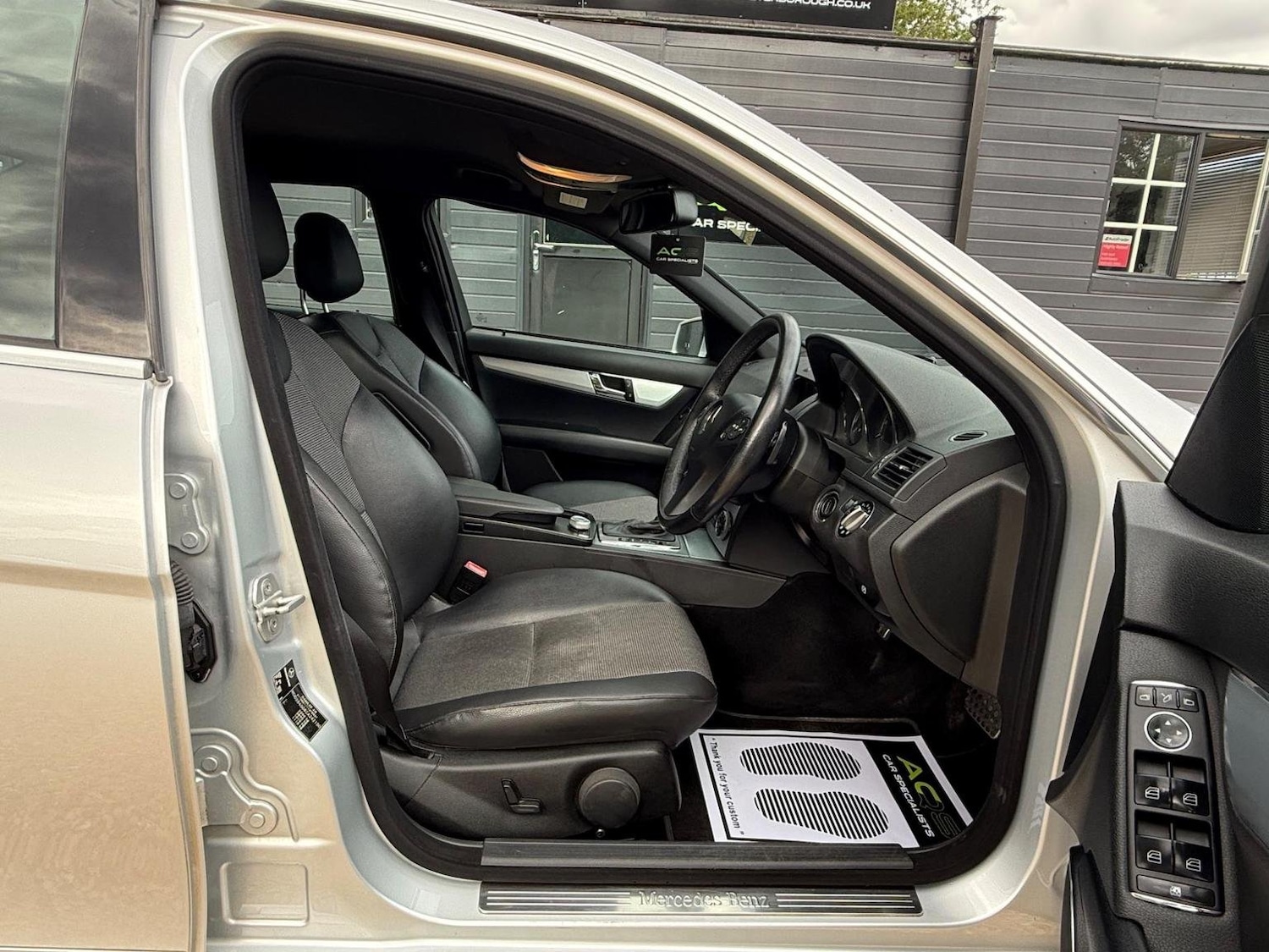 Used Mercedes-Benz C Class 2009 for sale - 76793088: Photo 21