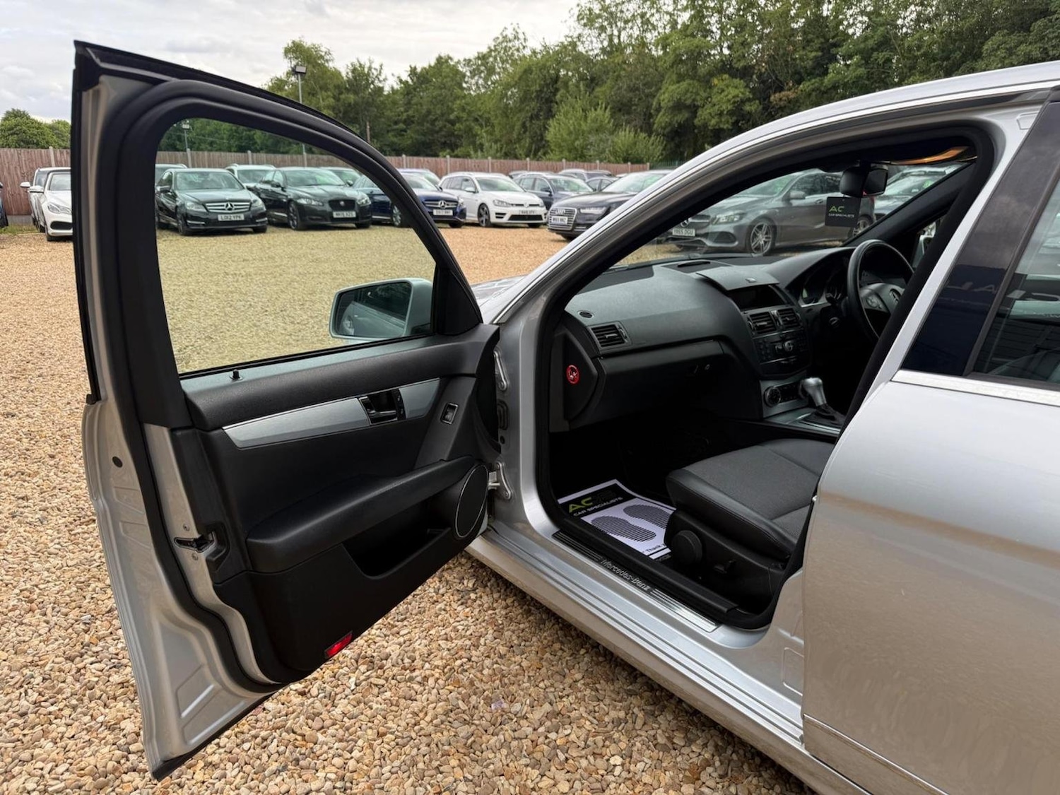 Used Mercedes-Benz C Class 2009 for sale - 76793088: Photo 32