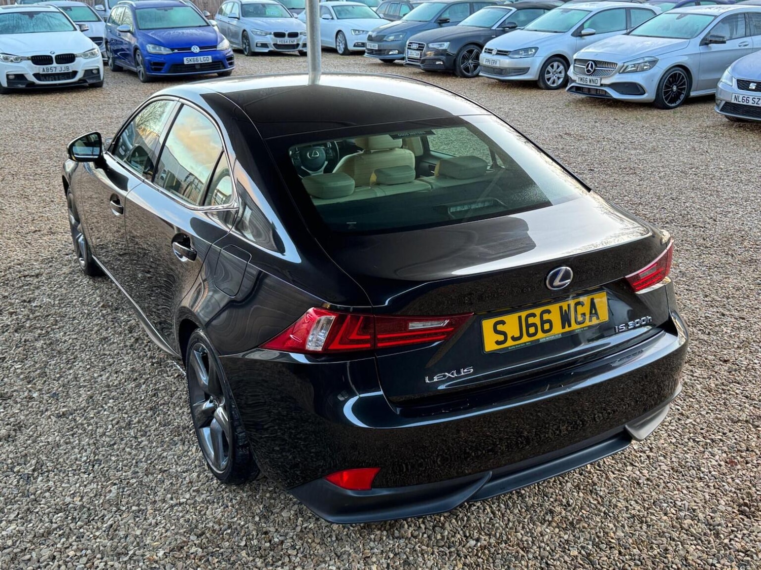 Used Lexus IS 2016 for sale - 76536706: Photo 16